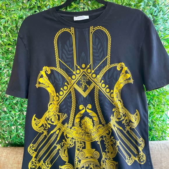 Versace tee - Picture 2 of 9
